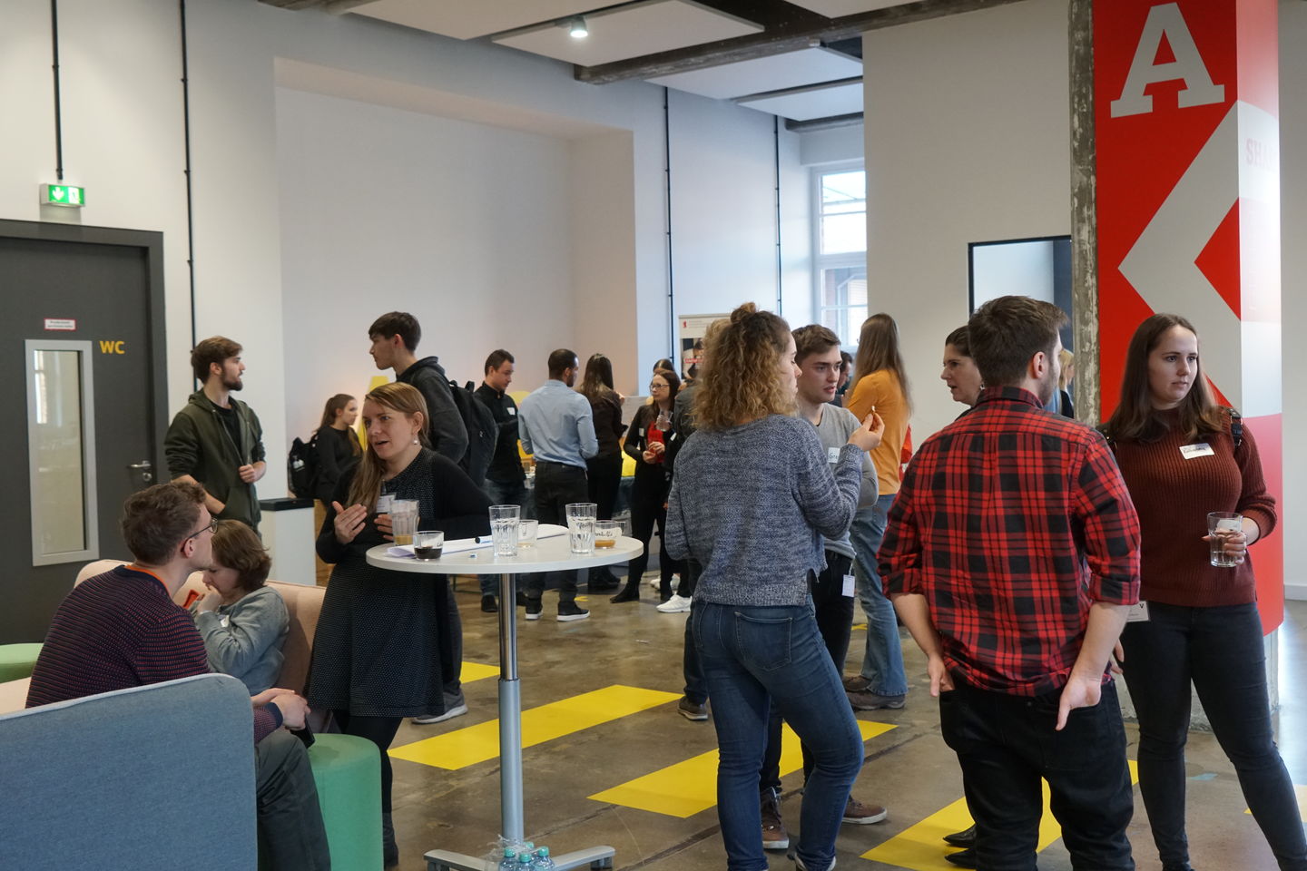 Am 17. Januar diskutierten Studierende, Lehrende und Partner bei einem Barcamp am Startup Incubator der HWR Berlin, wie die Wende zum nachhaltigen Wirtschaften gelingen kann.